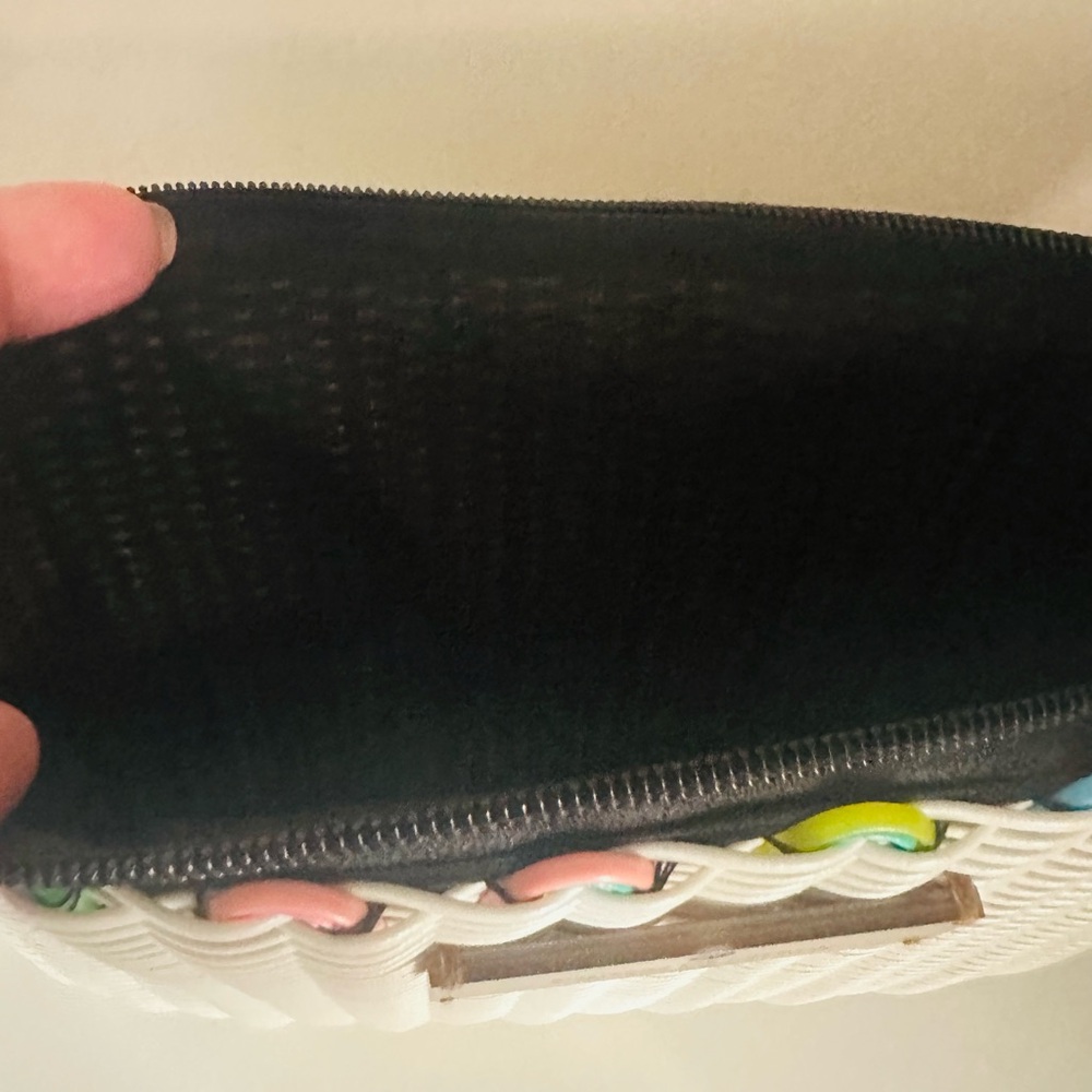 NWOT Squeeze de Citron Large Lemon Drop Clutch Bag - Picture 6 of 11